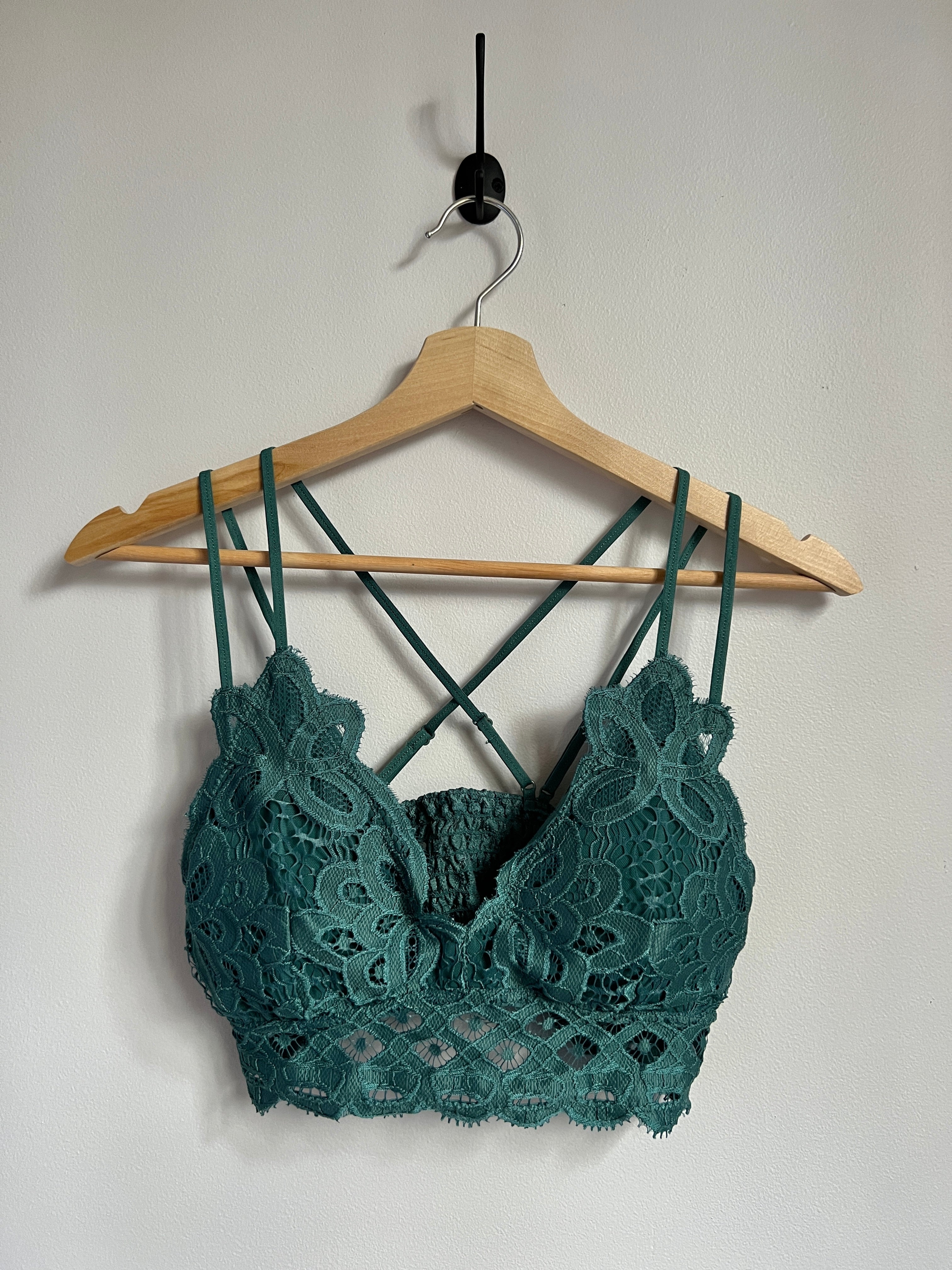 Lucky Me Bralette (EMERALD GREEN) – Love The Trend Boutique